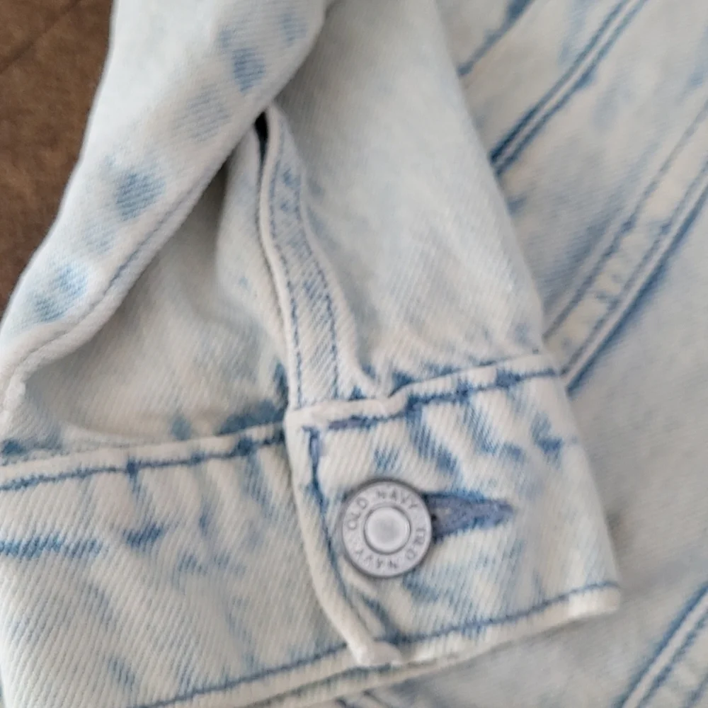 Children light wash Jean Jacket  size Large 10-12